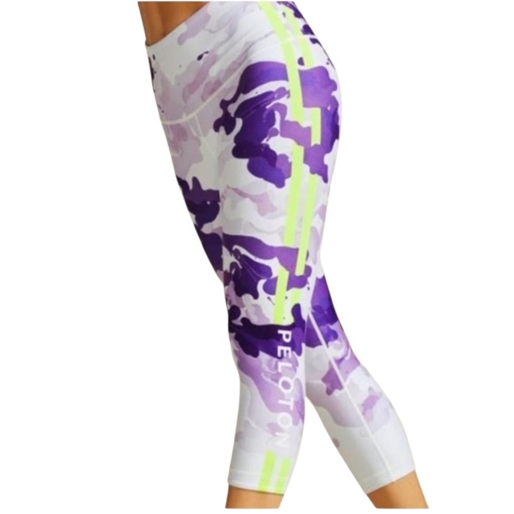 Peloton x WITH Nail Polish Camo Print high-waisted reversible capri leggings Sm